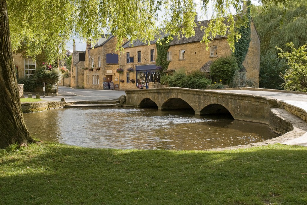 River windrush, Cotswolds